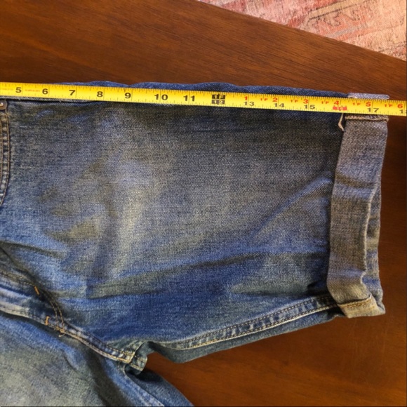 Levi’s 511 Jean Shorts - Picture 8 of 9